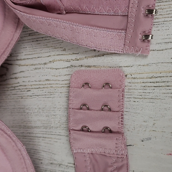 SHEIN rose lace padded bra Size Medium - Picture 5 of 7